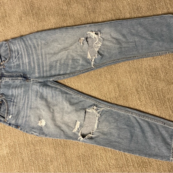 Distressed Light Blue Mom Jeans - Picture 1 of 7